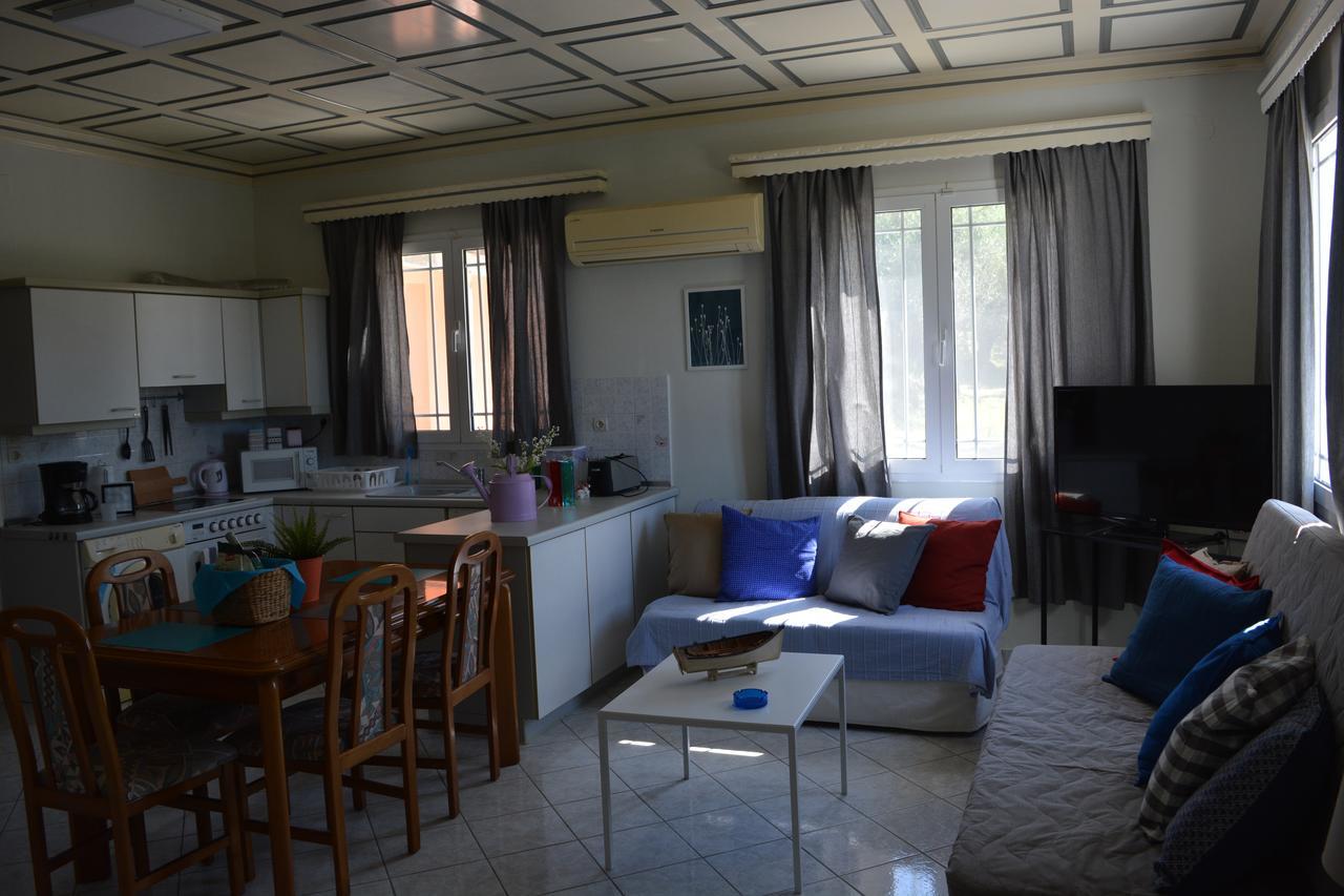 Monte Caputo Holiday House Alykes  Esterno foto