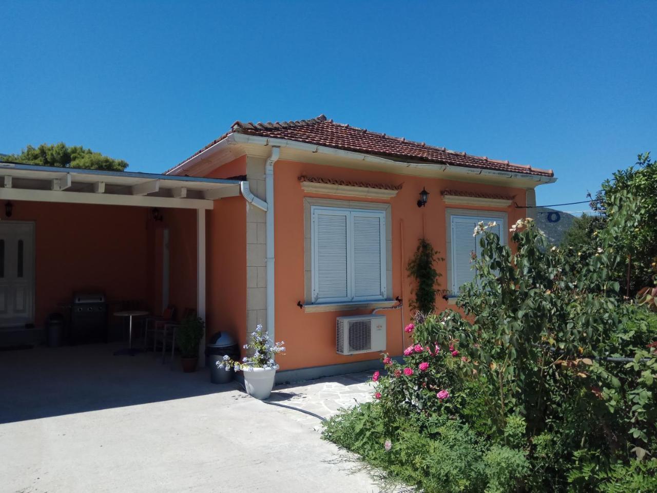 Monte Caputo Holiday House Alykes  Esterno foto