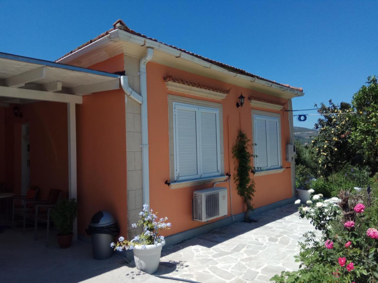 Monte Caputo Holiday House Alykes  Esterno foto